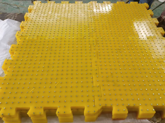 İyi Yapılmış Dayanıklı Polyurethane 30mm Kalınlığı Döner Masa Kayma Karşıtı Mat