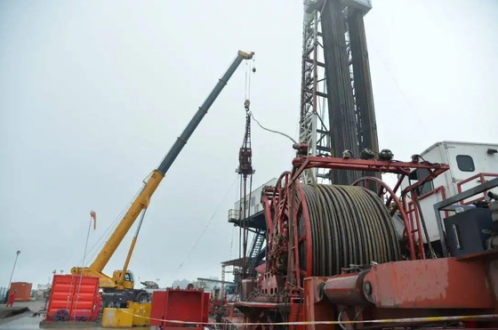 2507 2205 316L 13Cr Serbest İç Flaş Petrol Alanı Buhranı için Yuvarlak Tüp Korozyona Dirençli Malzeme