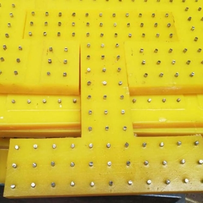 Kırmızı 30mm 25mm ZP375 Kaymaz Paspaslar Yaşlanma Direnci